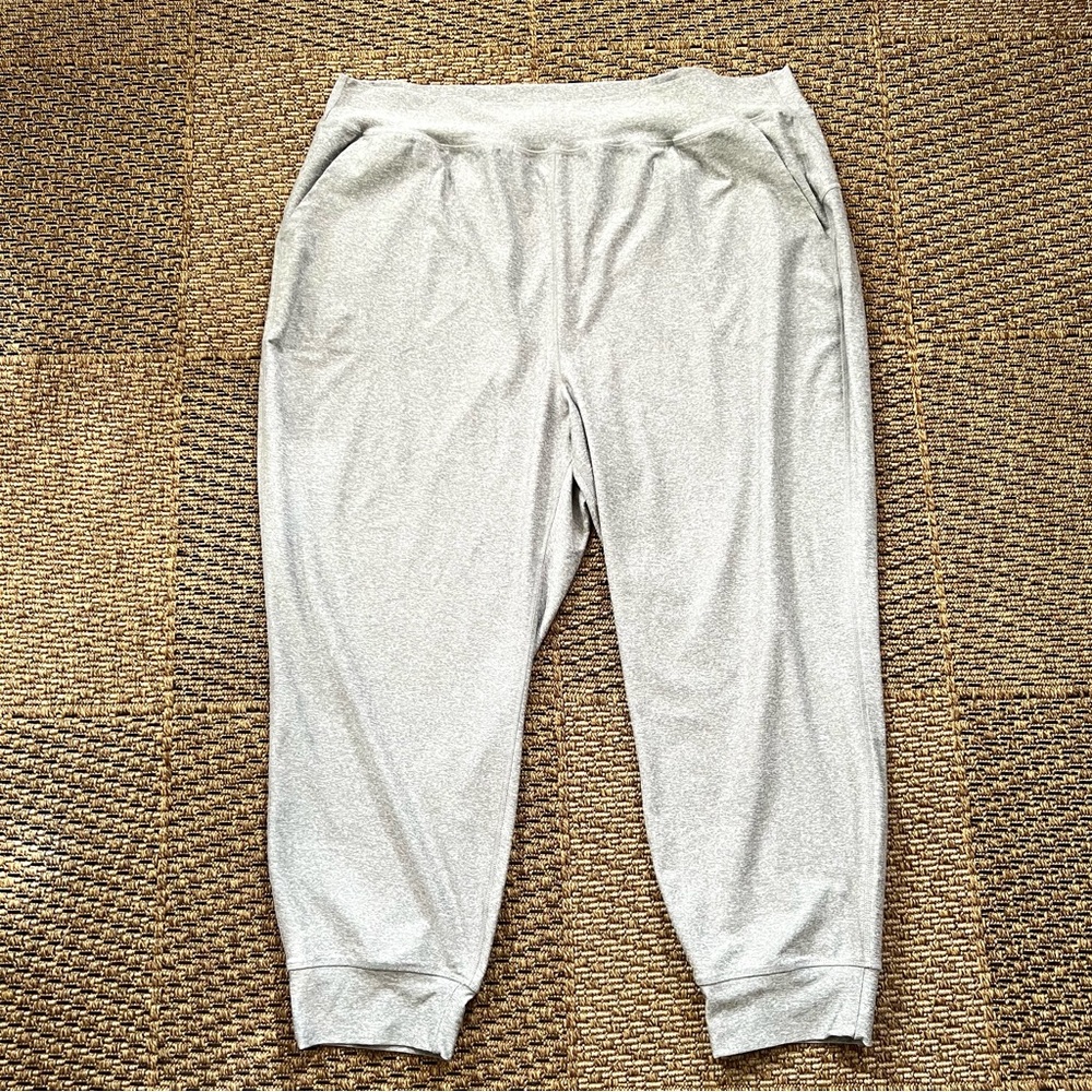 Old Navy Cloud+ Joggers 3X Plus - Picture 1 of 3